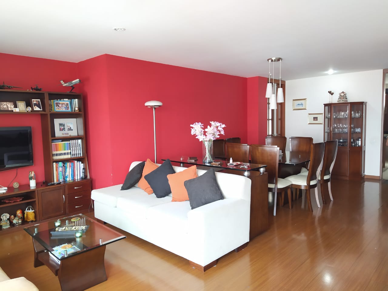 Apartamento Dúplex en Venta Barrio de Nueva Autopista Zona Norte Bogotá Colombia