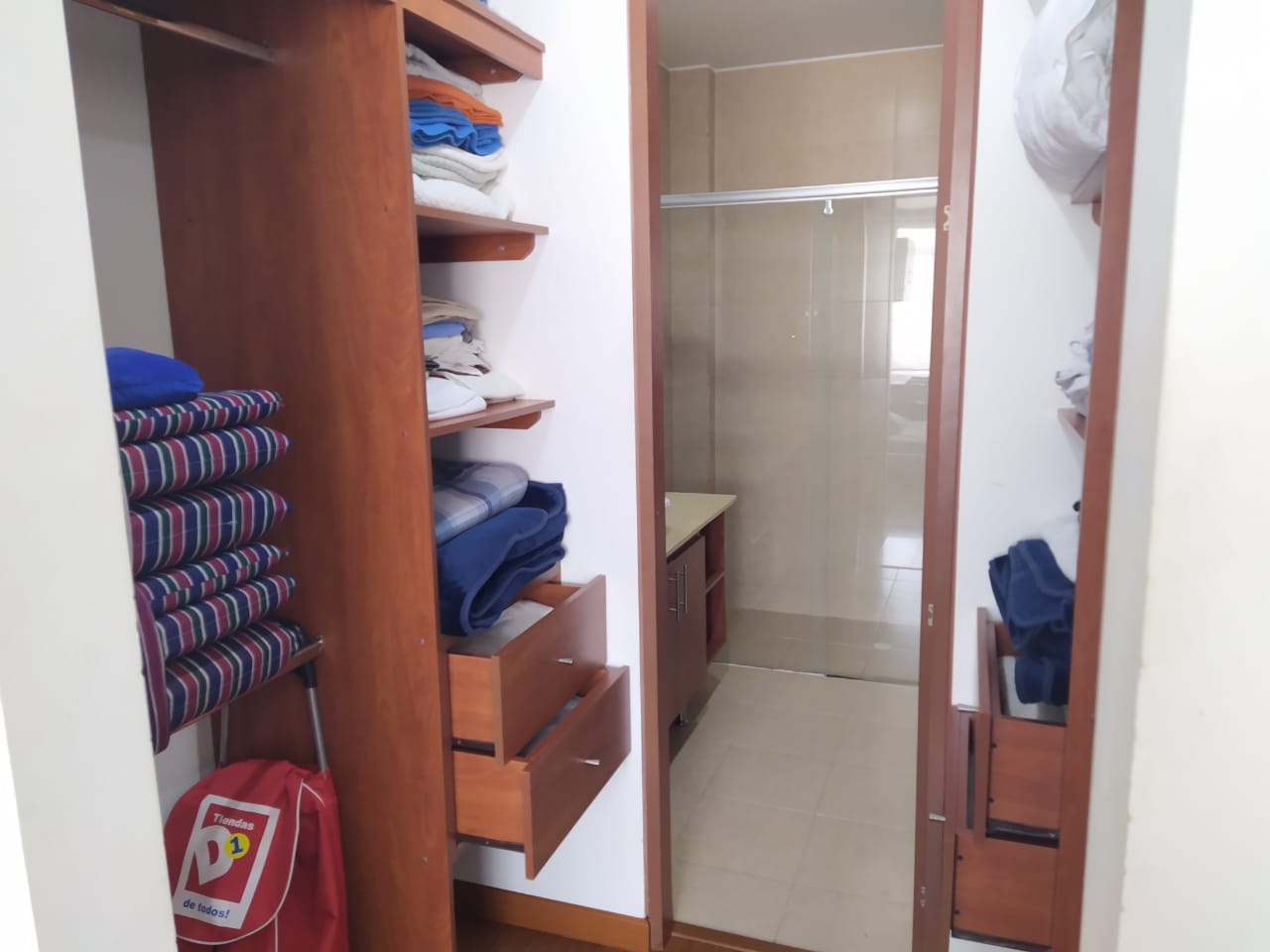 Apartamento Dúplex en Venta Barrio de Nueva Autopista Zona Norte Bogotá Colombia